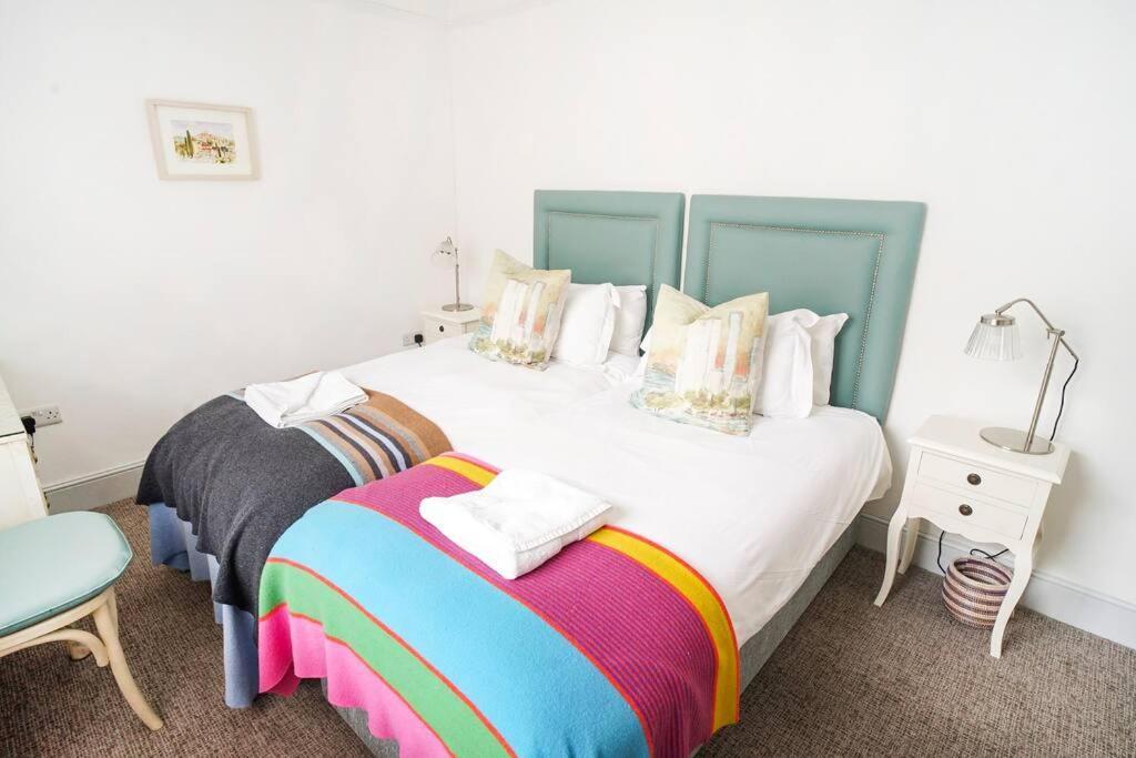 Paskins, Cowes - Sleeps 4 - 2 Bed - 2 Bath - Central Location Exterior foto